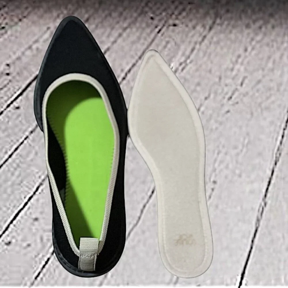Louise et Cie Celete Black Off White Trim Point Toe Slip on Flats US 7 (E37.5)